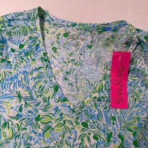 Lilly Pulitzer Etta V-Neck Shirt Mens S Blue Dandy Lions Floral Cotton NWT